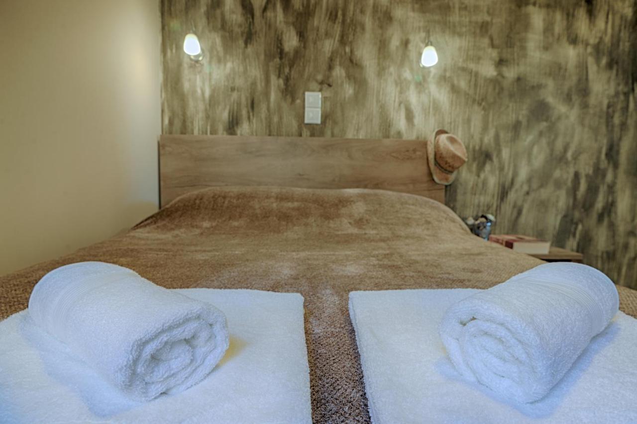Renas Cosy Apartment コルフ島 エクステリア 写真